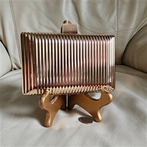 Elegant LULUS gold tone ribbed metal design evening clutch shoulder bag