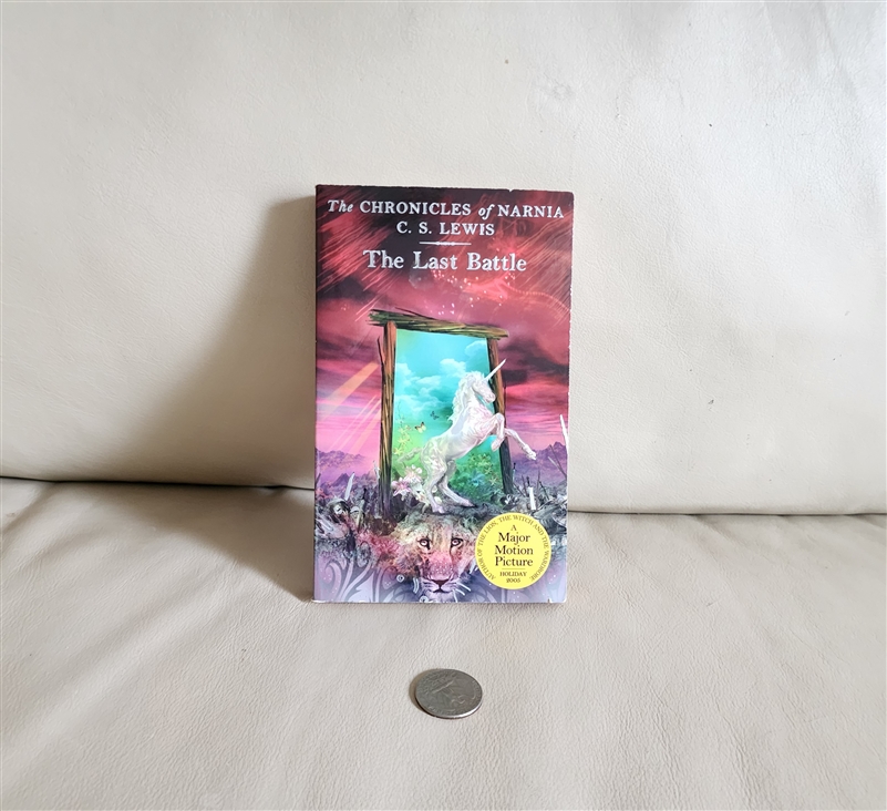 Preowned 2002 edition The Last Battle C.S. Lewis fantasy novel paperback book