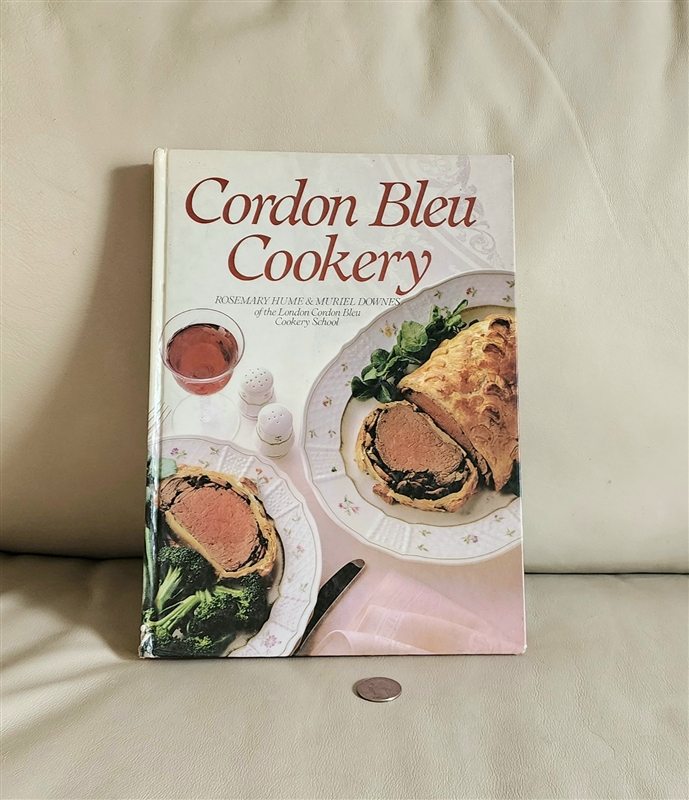 Cordon Bleu Cookery Rosemary Hume Muriel Downes hardcover cookbook front cover