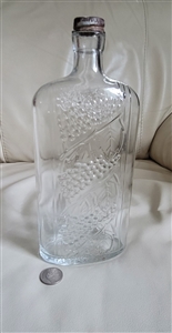 Vintage Owens Illinois grapes embossed wine bottle with metal cap