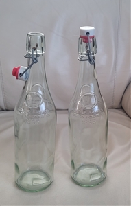 Mason Fondee En 1895 Geyer Freres clear glass vintage bottles for collection and home storage decor