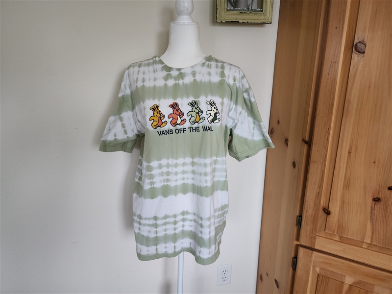 VANS  Off the Wall classic fit tshirt sz L green white tie dye design collectible shirts