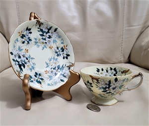 Beautiful porcelain teacup and saucer made in Japan floral elegant design