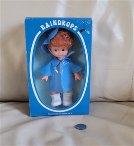 Raindrops  doll 7 inch Hong Kong with box vintage collectible dolls for display and gifting