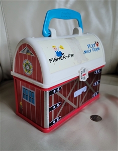 preowned vintage 2008 Fisher Price Play Family Farm storage barn