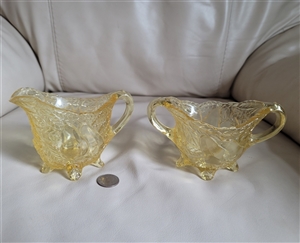 Vintage Indiana Glass Tiara Sweet Pear Yellow Mist creamer and sugar set