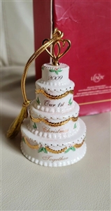 Lenox 2009 Our First Christmas ivory porcelain cake ornament with original box