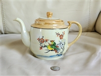 Lidded teapot lustreware porcelain Japan