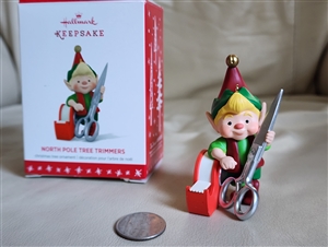 Keepsake Hallmark 2016 Nort Pole Tree Trimmers colorful ornament