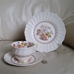 Royal Doulton Grantham pattern 3 piece fine bone porcelain set featuring teacup saucer plate and luncheon plate with hand tinted floral motif