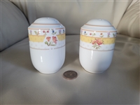 Noritake Sri Lanka porcelain shakers floral vintage table setting accessories