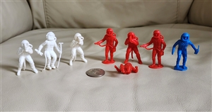Toy set of 8 Special Force plastic soldiers gift