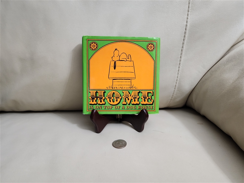 Home is on Top of a Dog House Charles M. Schulz 1996 Peanuts books collectible