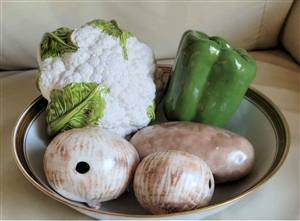 Ceramic vegetables life like finish home decor