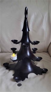 Cast iron Christmas tree tealight candle holder in dark color