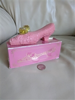 Vintage 1972 pink lady slipper perfumed soap and bow shaped perfume bottle with original box