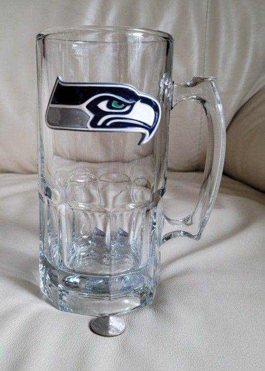 Large 32 ounce Seattle Seahawks glass beer mug with 2012 era metal pewter logo