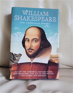 Front cover of William Shakespeare the complete works illustrated nineteen seventy five hardcover book with twelve hundred twenty seven pages