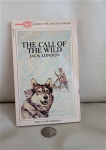 Front cover of 1967 vintage paperback edition of The Call of the Wild by Jack London Magnum Easy Eye books