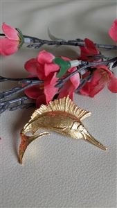 Vintage gold tone leaping marlin sailfish nautical brooch pin