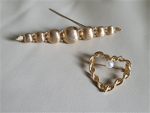 Vintage 1950s signed Monet gold dome bar brooch and faux pearl heart pin set