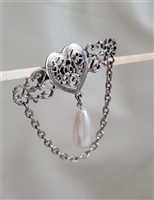 Vintage Edwardian style silver tone lightweight metal filigree heart brooch with faux pearl dangle