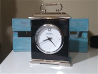 seth thomas black silver tone executive quartz clock preowned vintage timepiece seth thomas black silver tone executive quartz clock preowned vintage timepiece