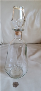Vintage clear glass elegant Retro bottle decanter