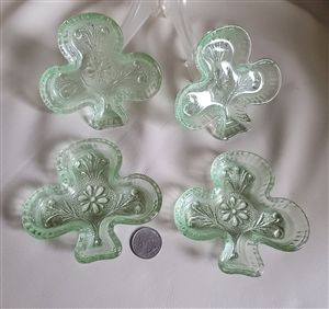 Vintage Indiana Glass Tiara Chantilly green clover shaped pressed glass nut dishes set of 4