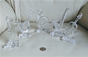 set of 5 vintage italian krystacolor lead crystal figurines including a harp mandolin french horn saxophone and violin set of 5 vintage italian krystacolor lead crystal figurines including a harp mandolin french horn saxophone and violin