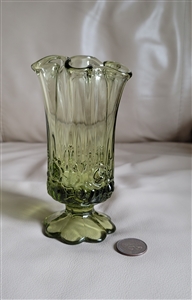 Vintage Fenton Rose Green glass handkerchief holder with embossed rose detail