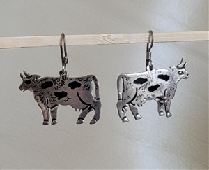 preowned vintage mexican sterling silver cow dangle earrings with V-94 hallmark