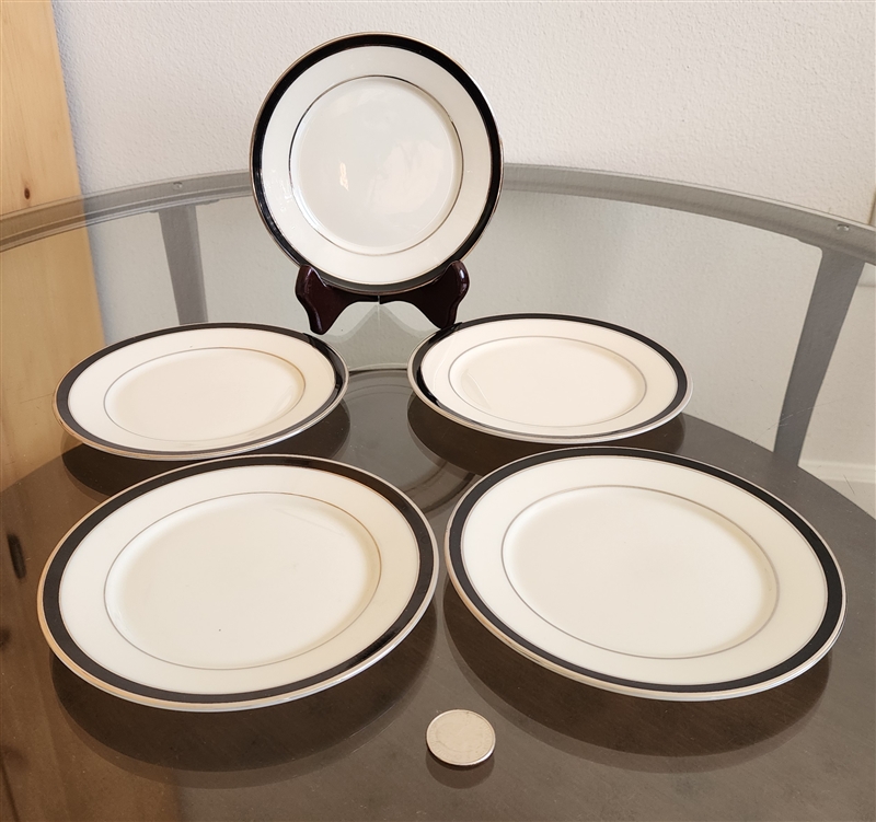 Lenox Black Royale porcelain plates in set of five kitchen accessories