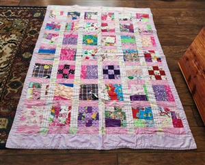 Handmade quilt throw in patchwork design 2009 bedspread home decor and gifts for any occasion