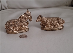 Made in Italy Nativity set cow and donkey decor in gold tone handcrafted display