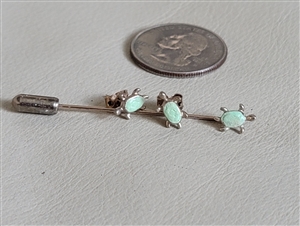 Gold tone metal stick pin and earrings set with green accent unisex jewelry vintage
