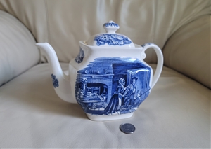 Porcelain teapot 1970s Liberty Blue Staffordshire Old North Church 4 cup blue transferware base mark