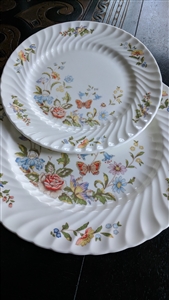 AYNSLEY Cottage Garden porcelain plates set of two