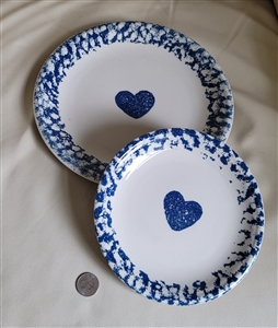 Folkcraft Tienshan Sponge Hearts stoneware plates in blue and white design table servings
