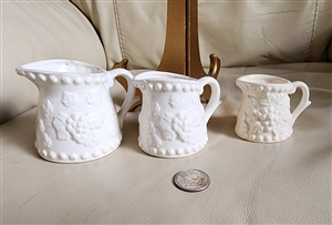 Vintage porcelain grape design embossed white measuring cups set of 3