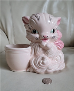 vintage pink Hull Art USA 61 kitten planter in pink glaze