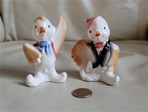 Vintage Japanese porcelain Chickens salt and pepper shakers