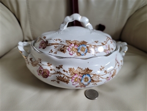 Antique 1890 Furnivals Charm pattern English porcelain covered vegetable serving dish tureen with lid and gold trim