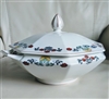 Elegant porcelain Johnson Bros English octagonal lidded vegetable