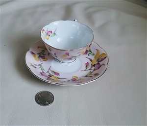 Jyoto Japan porcelain teacup and saucer two tone colorful florals vintage collectible