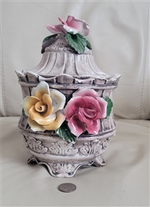 Vintage Capodimonte Italian porcelain lidded urn with large pink and yellow blooming roses