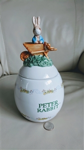Beatrix Potter Peter Rabbit Teleflora porcelain egg jar home decor storage 2003