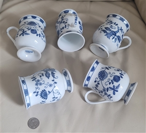 Porcelain drinking mugs set of 5 ViennaWoods