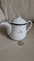 Giovanni Valentino Momoyama Italian teapot collectible elegant porcelain table setting accessories