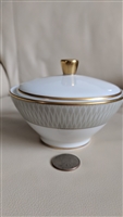 Vintage Rosenthal Bettina 3339 lidded sugar bowl in fine white porcelain with green geometric loop band and gold gilded trim lid finial